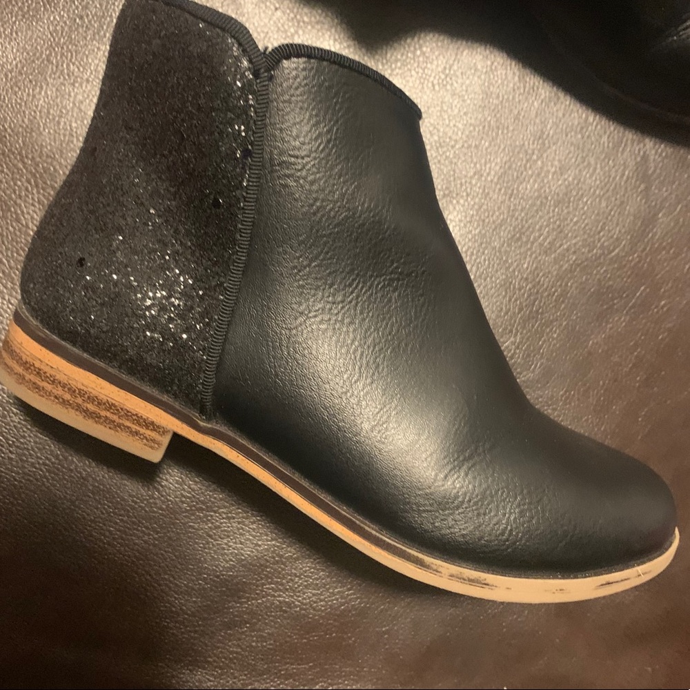 Toddler girl boots